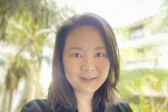 Weijia Shi